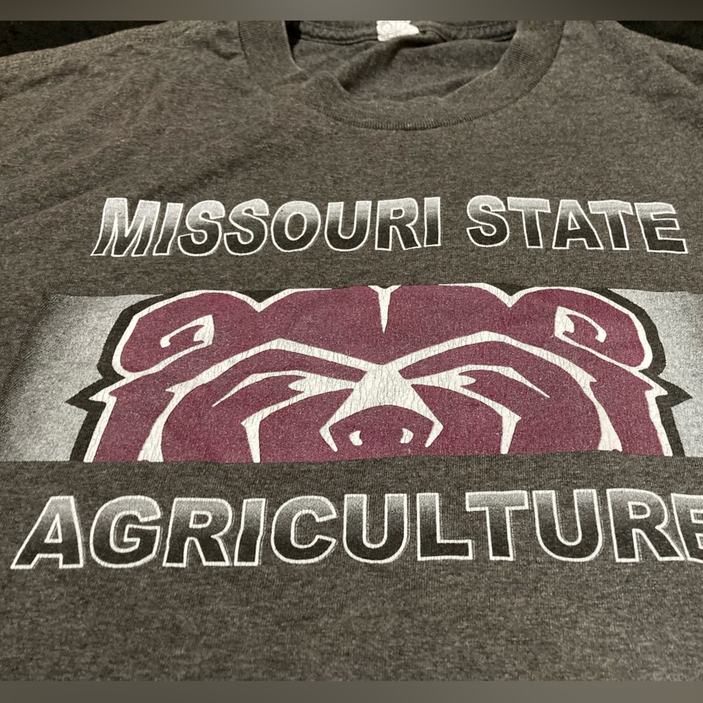 Missouri State Bears Agriculture Long Sleeve T Shirt. Size XL Gray. MSU